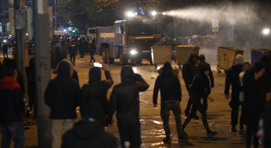 Драконовски мерки за сигурност на Конгреса на БФС, МВР вади водните оръдия