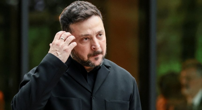 Зеленски: Лукашенко трябва да предприеме конкретни стъпки за деескалация