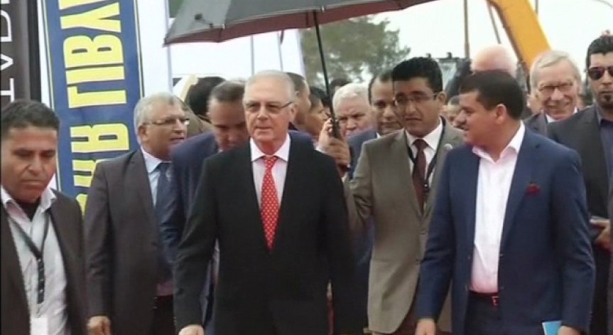 Швейцарските власти разследват Франц Бекенбауер за корупция