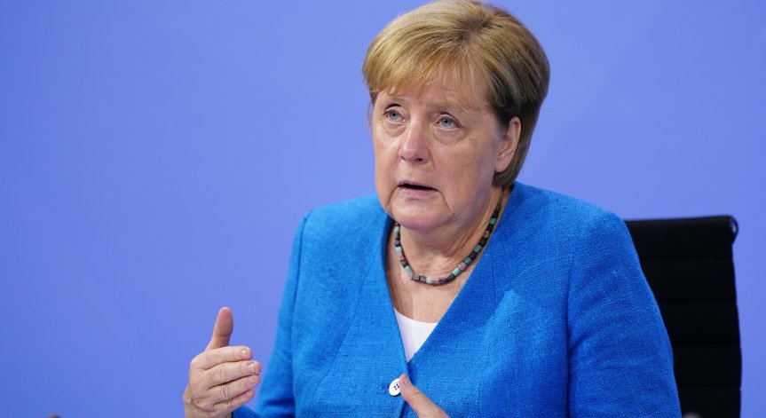 Пенсионер като Меркел:  Колко месечно ще получава германският канцлер?