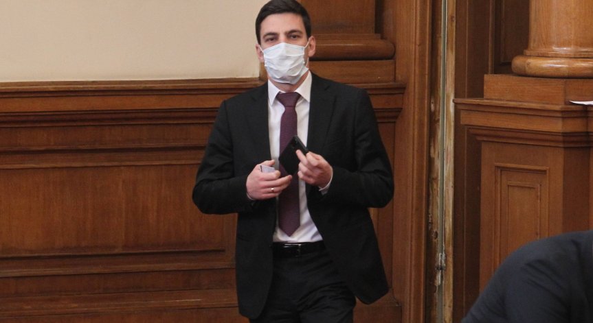 Минчев свиква извънредно заседание на НС заради конфликта Русия - Украйна