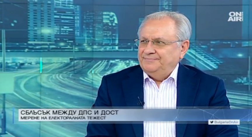 Осман Октай издаде книга