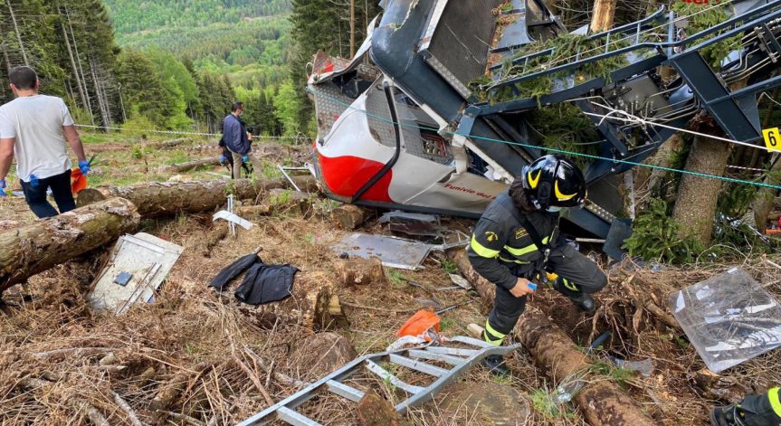 Радев изказа съболезнования на Матарела за трагедията край Лаго Маджоре