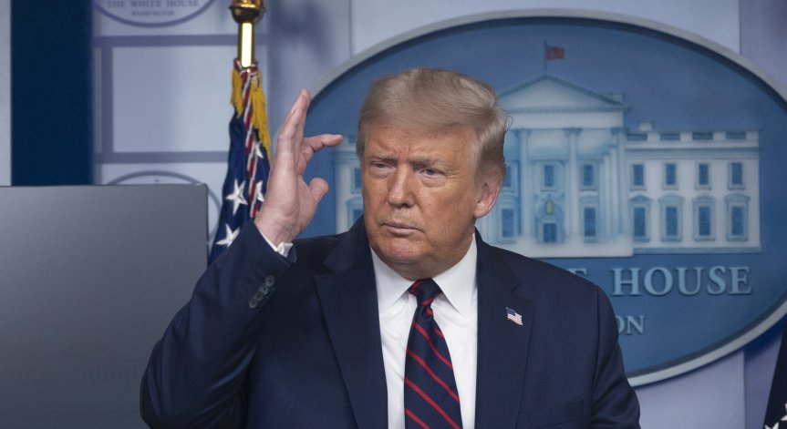 Тръмп: Няма да ограничаваме повече икономиката заради Ковид-19