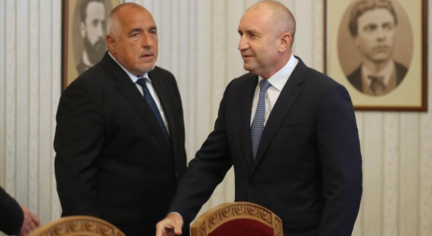Борисов отново критикува Румен Радев.