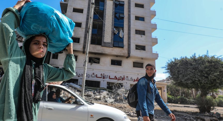 ЕС предупреди: Войната между Израел и 