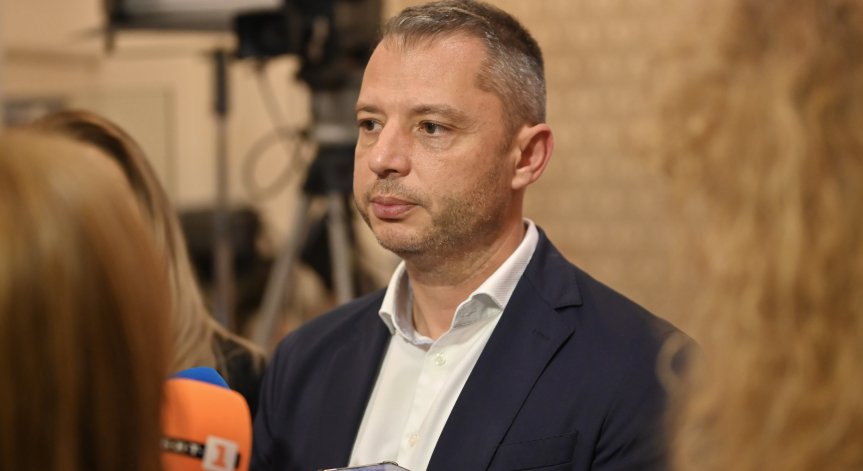 Добрев към ДБ за 