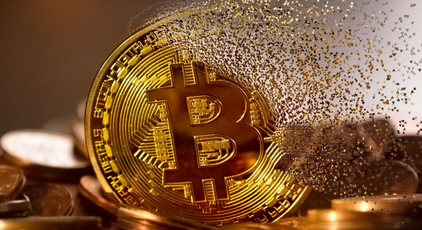 Цената на биткойн се срина заради плановете на Байдън