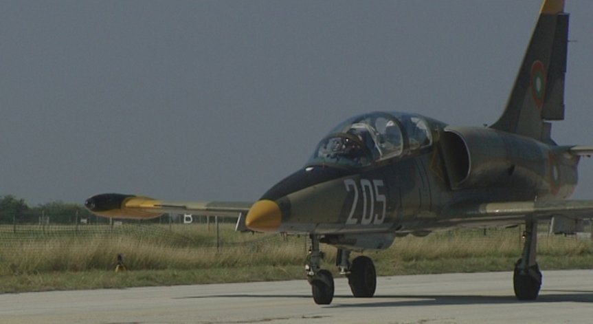 Авиошоу Долна Митрополия 2014