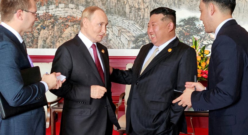 Русия и Украйна с нови удари, Путин и Ким Чен Ун укрепват съюза си