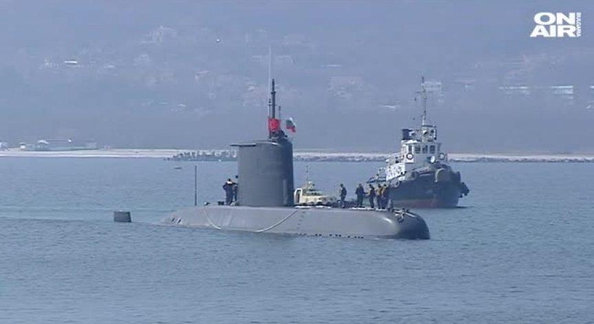 Турска подводница акостира във Варна – скоро и още кораби