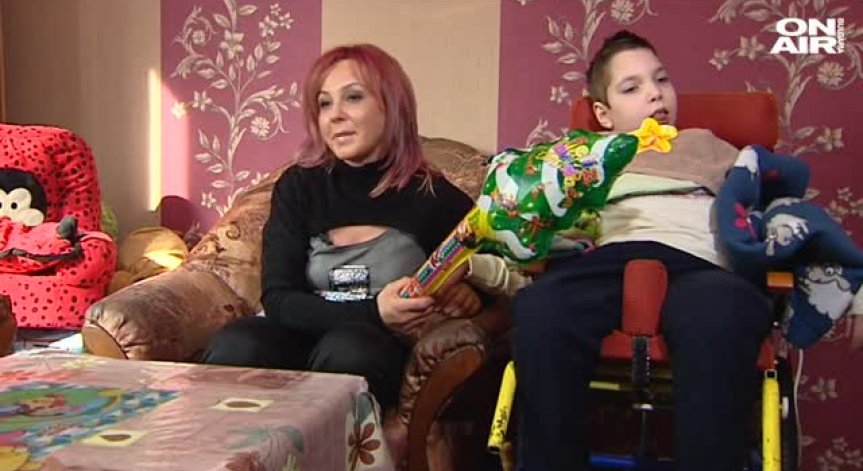 Родител на дете с увреждания: Надеждата ни струва 38 хиляди долара