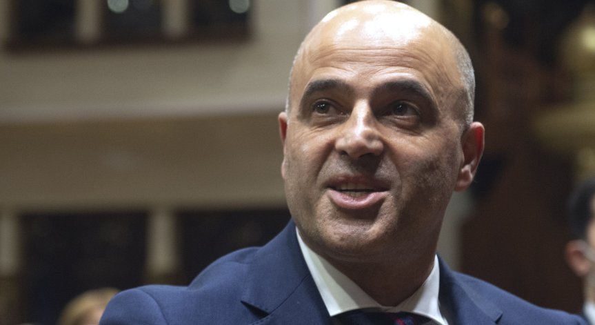 Премиерът на РСМ Димитър Ковачевски на посещение у нас, ще се срещне с Гълъб Донев