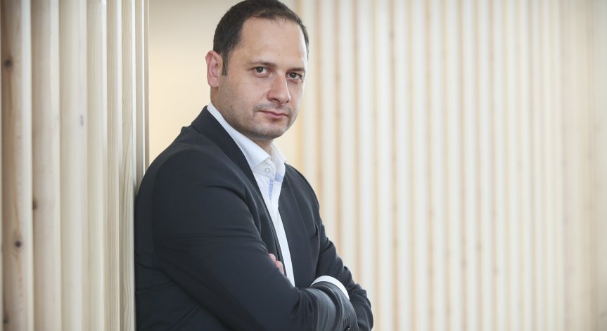 Евродепутат: Изключването ми от БСП е репресия, това са сталинистки методи