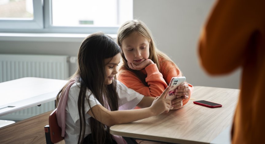 Хърватия забранява телефоните в училище и през междучасията