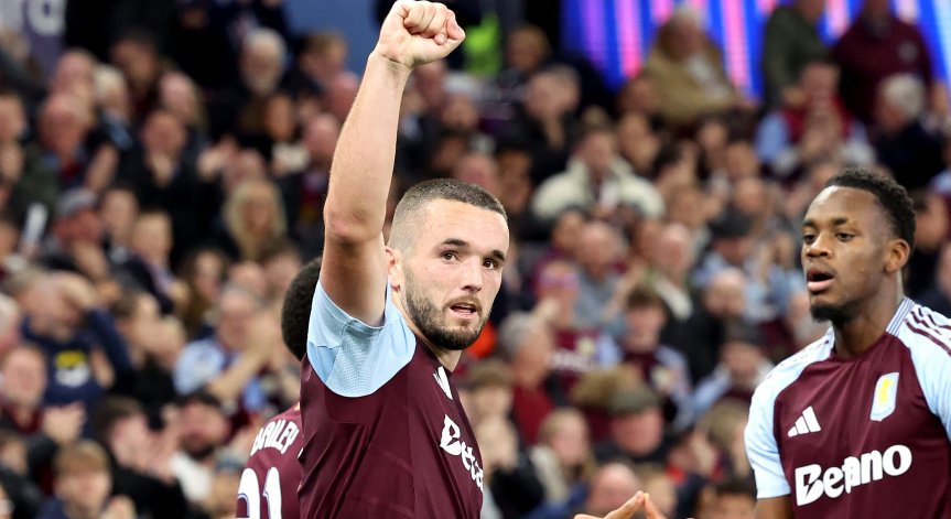 С равенството Астън Вила остава на 3-а позиция във временното класиране с актив от 18 точки.