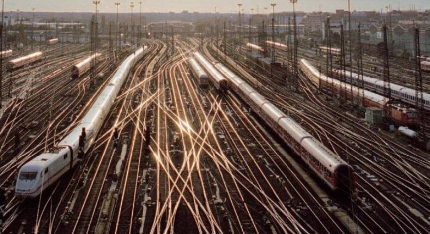 Германия прекрати жп връзките с Австрия