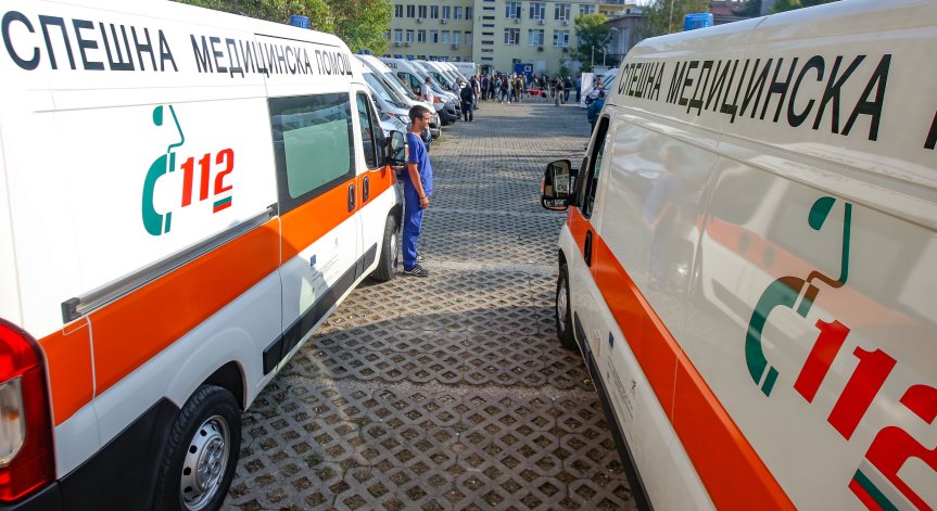 Разследването включва проверка на строителни дейности по сградата.