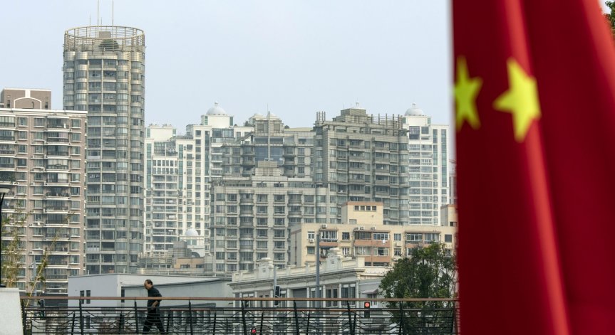 Китай увеличава икономическия си растеж и разходите за отбрана