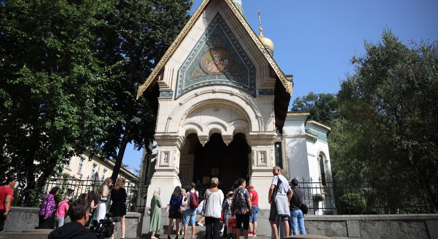 Ще отвори ли Руската църква? Решава Светият синод