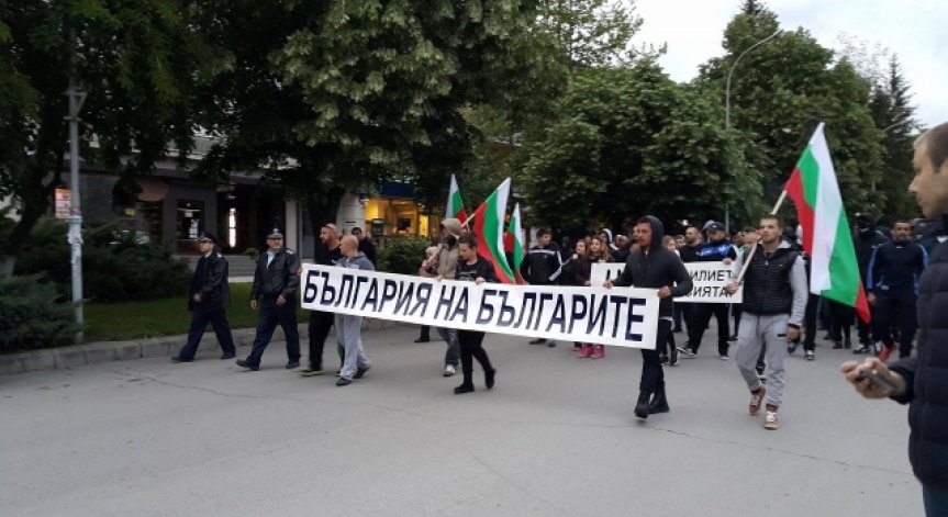 Битите в Раднево младежи били заплашвани, докато лежали в болницата