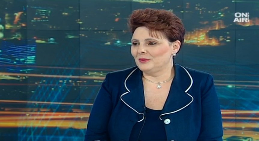 Няма инвестиции, защото липсва доверие в политическата ни система