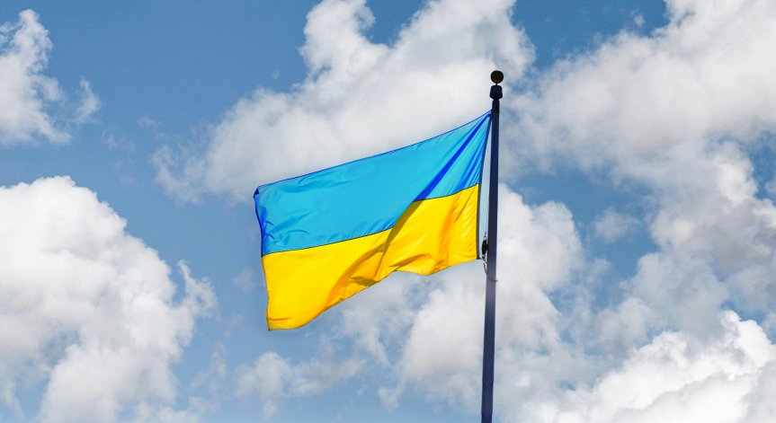 В Русия глобиха мъж заради косата му, боядисана в 