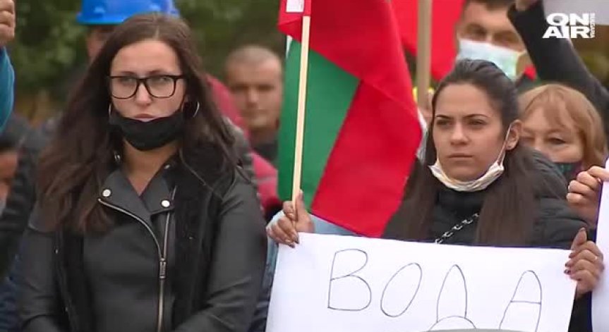 След протестите ВАП поиска от МРРБ мерки за водната криза в Копривщица