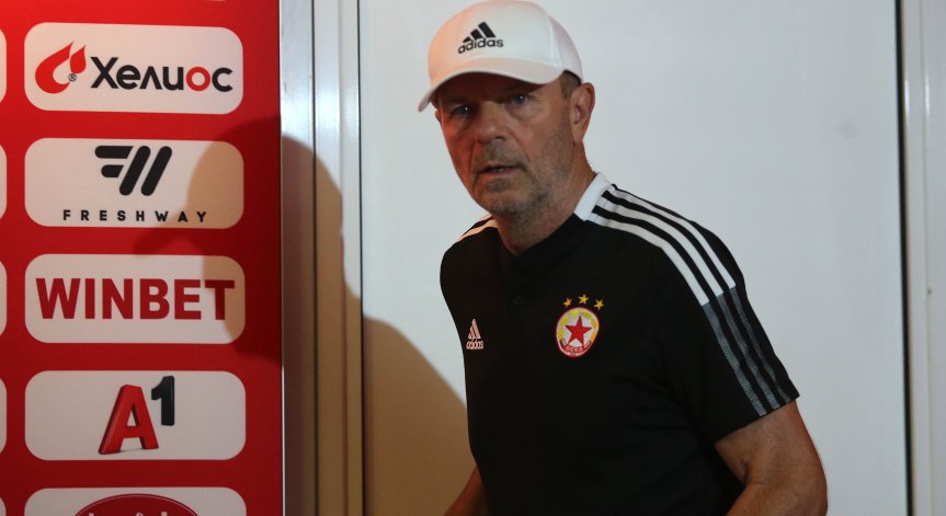 ЦСКА картотекира Мухар и Кръстев за тежките битки в Европа