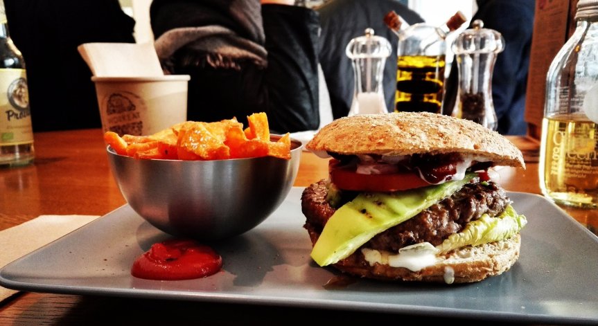 Кои са храните, които съкращават живота ни?