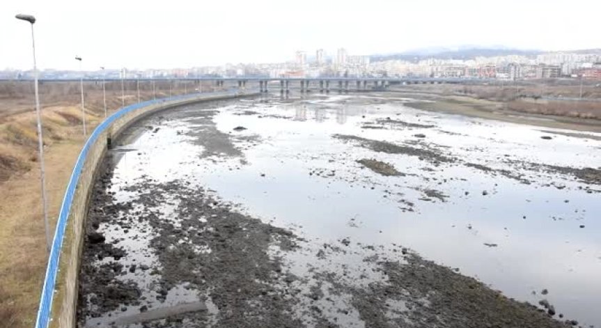 Разследват за убийство майката на изхвърленото новородено в Кърджали
