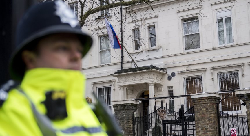 Руски посланик: Отношенията между Москва и Лондон са 