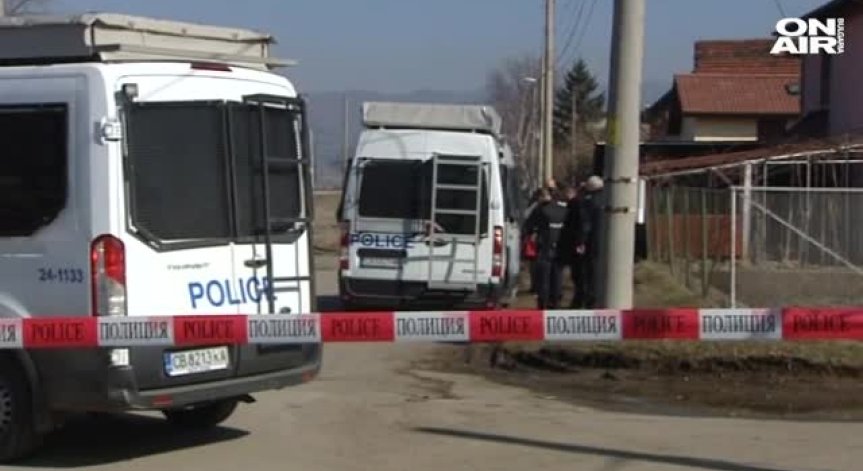 Семейни трудности и криенето на психичните проблеми довели до клането в Нови Искър