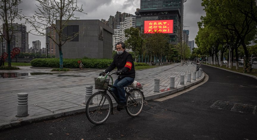 Китайски експерт: Спад на пандемията – през есента