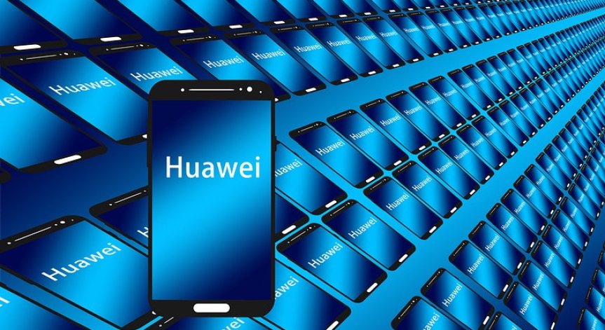 Задържат пратки на Huawei заради забраната на Вашингтон