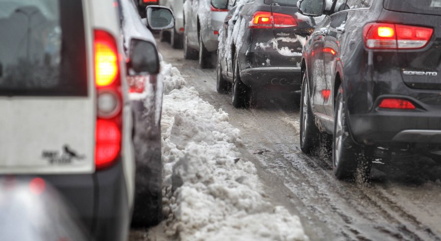 Блокирано е движението на АМ 