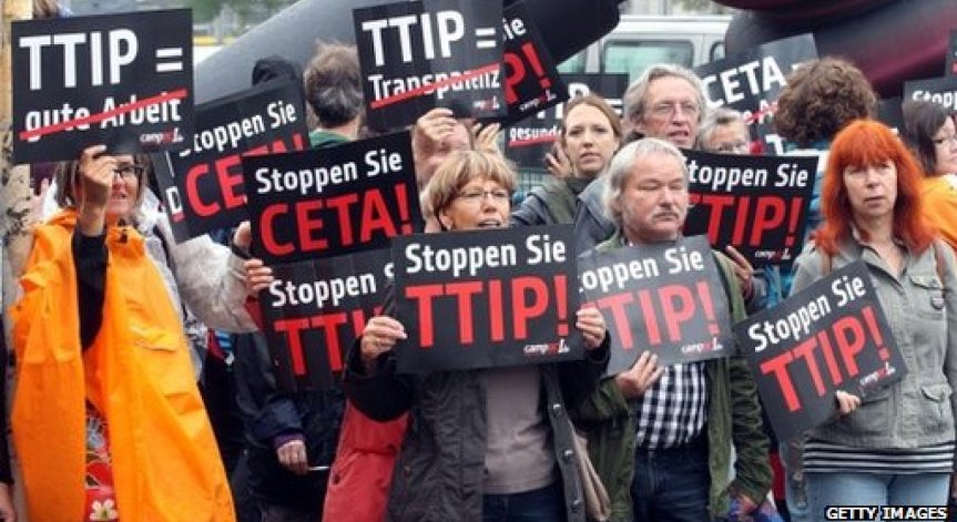 Недоволство срещу преговорите за търговско споразумение между САЩ и ЕС