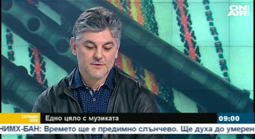Теодосий Спасов прави живота интересен, като смесва различни стилове в музиката