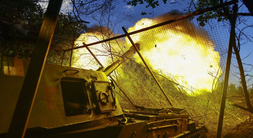 Украйна опитва да настъпва и успешно удържа руската контраатака