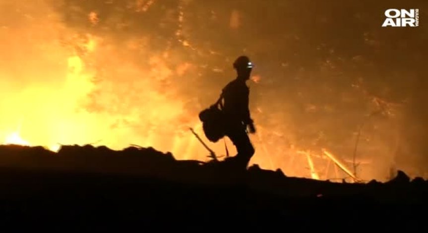Жертвите на пожарите в Калифорния вече са над 30