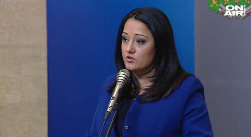 Правителството обезпечи с 1 млрд. лв. програмата за саниране на жилища