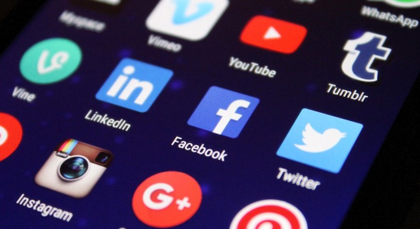Всяко трето българско предприятие се рекламира във Facebook и Linkedin