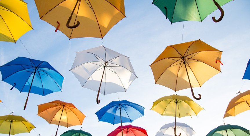 Носи ли лош късмет подаряването на чадър?