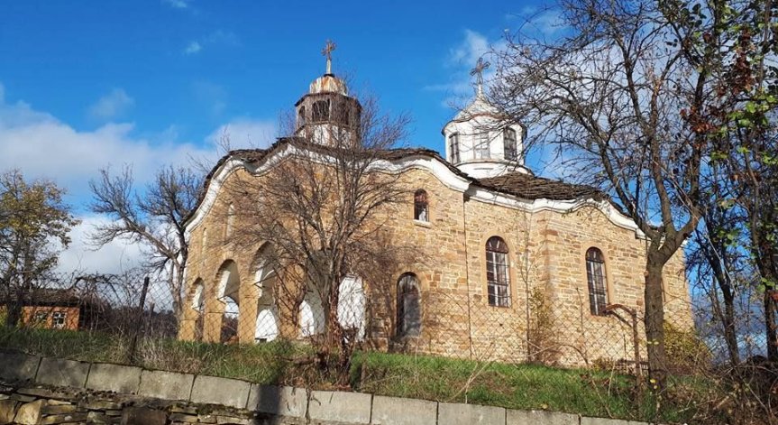 Архитектурен резерват в Предбалкана е напът да изчезне