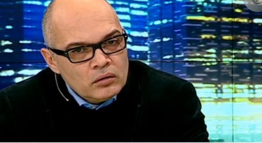 Тихомир Безлов: Бареков е замислен като катализатор