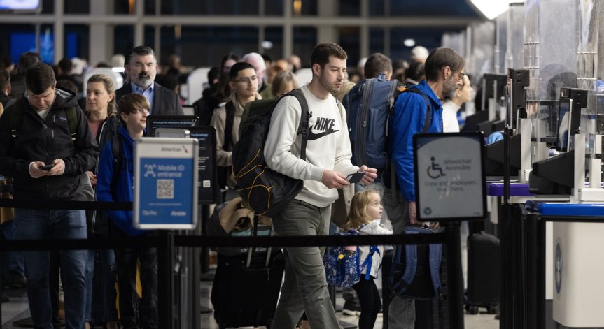 Българските граждани да се въздържат от пътувания до Израел и Палестина.