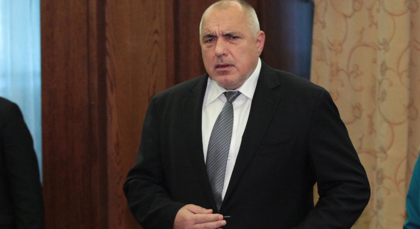 Задочен сблъсък между Радев и Борисов заради Иван Гешев