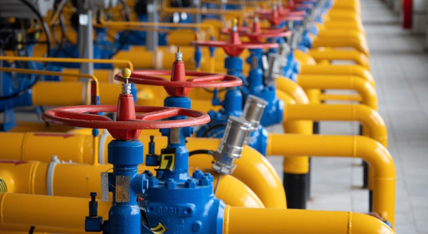 Цената на природния газ в Европа скочи с близо 30%