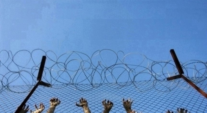 Шестима отиват на съд за каналджийство