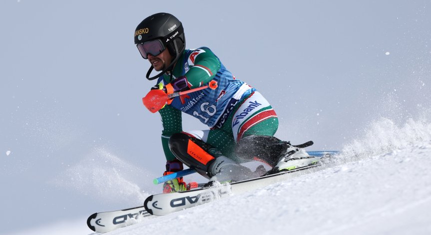 Страхотен Алберт Попов на старта на сезона - 10-и е в слалома в Австрия